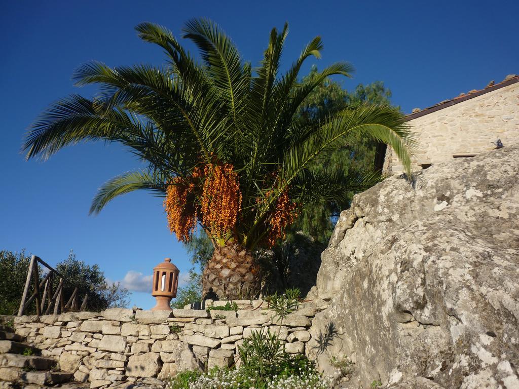 Bed and Breakfast Rocca Del Vento San Pantaleone Exterior foto