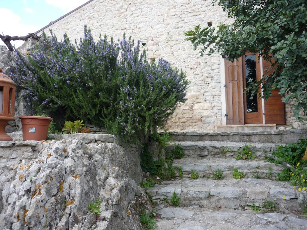 Bed and Breakfast Rocca Del Vento San Pantaleone Zimmer foto