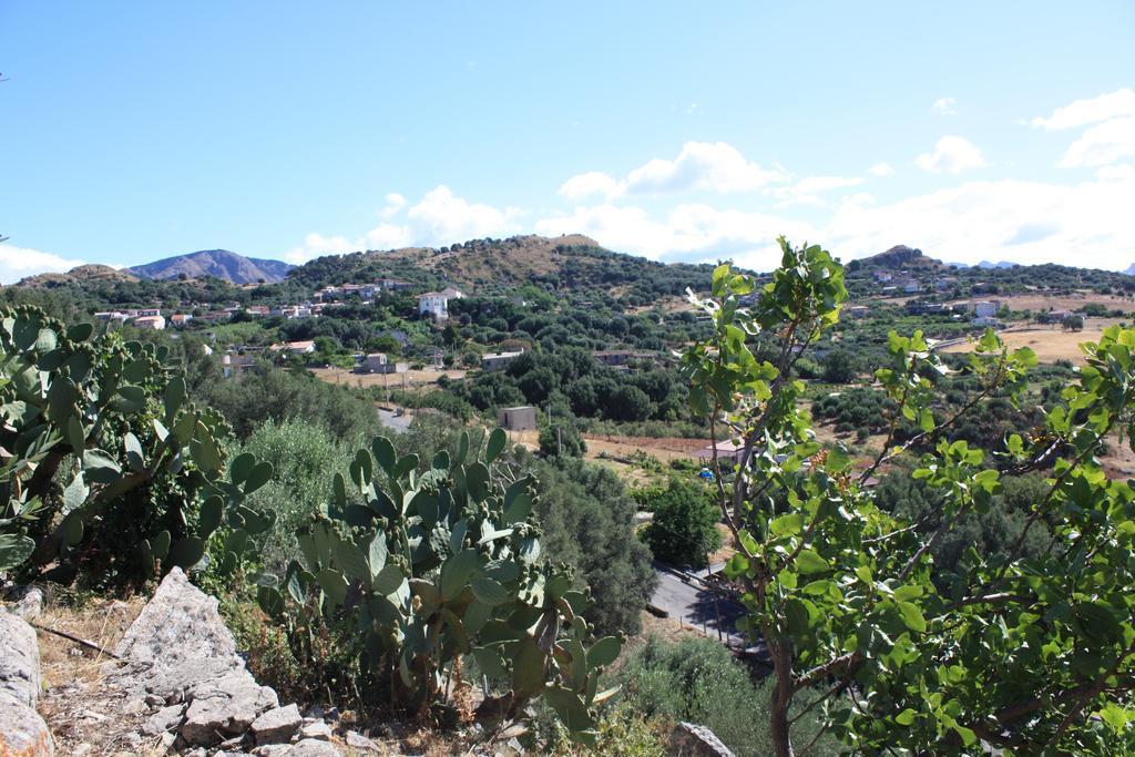 Bed and Breakfast Rocca Del Vento San Pantaleone Exterior foto