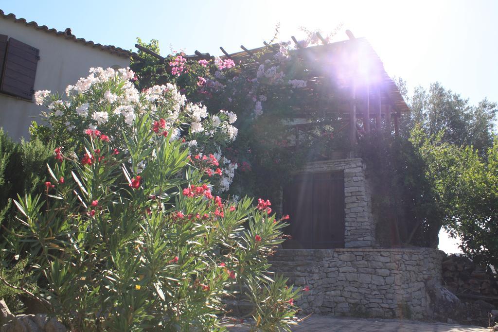 Bed and Breakfast Rocca Del Vento San Pantaleone Exterior foto